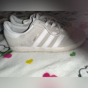 -Adidas Gazelle